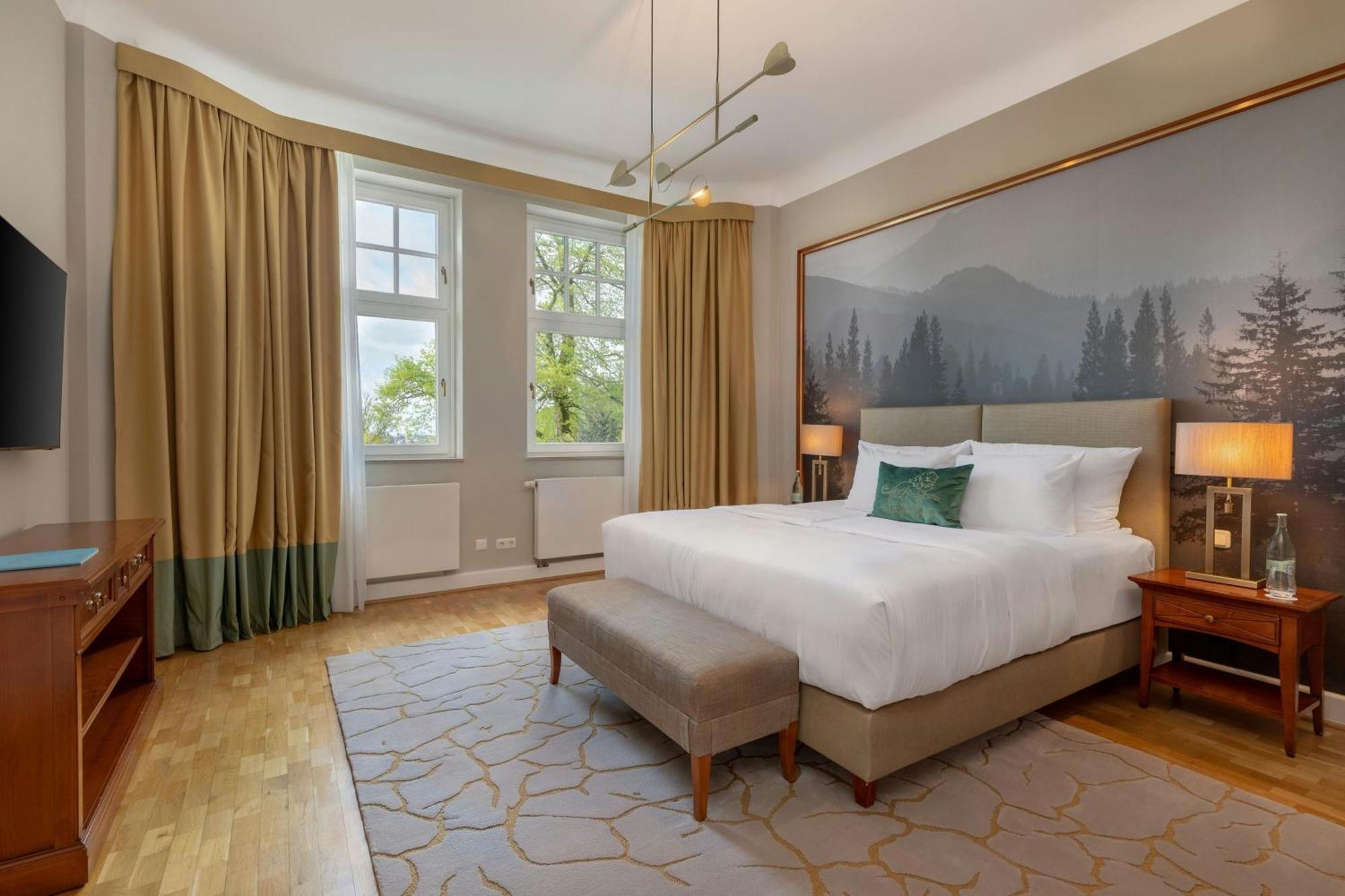 Falkenstein Grand, Autograph Collection Hotel